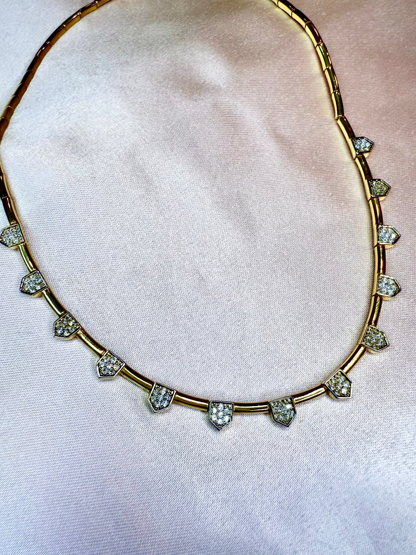 Mini Shield Collar Necklace - 925 Sterling Silver/14k Gold Plated