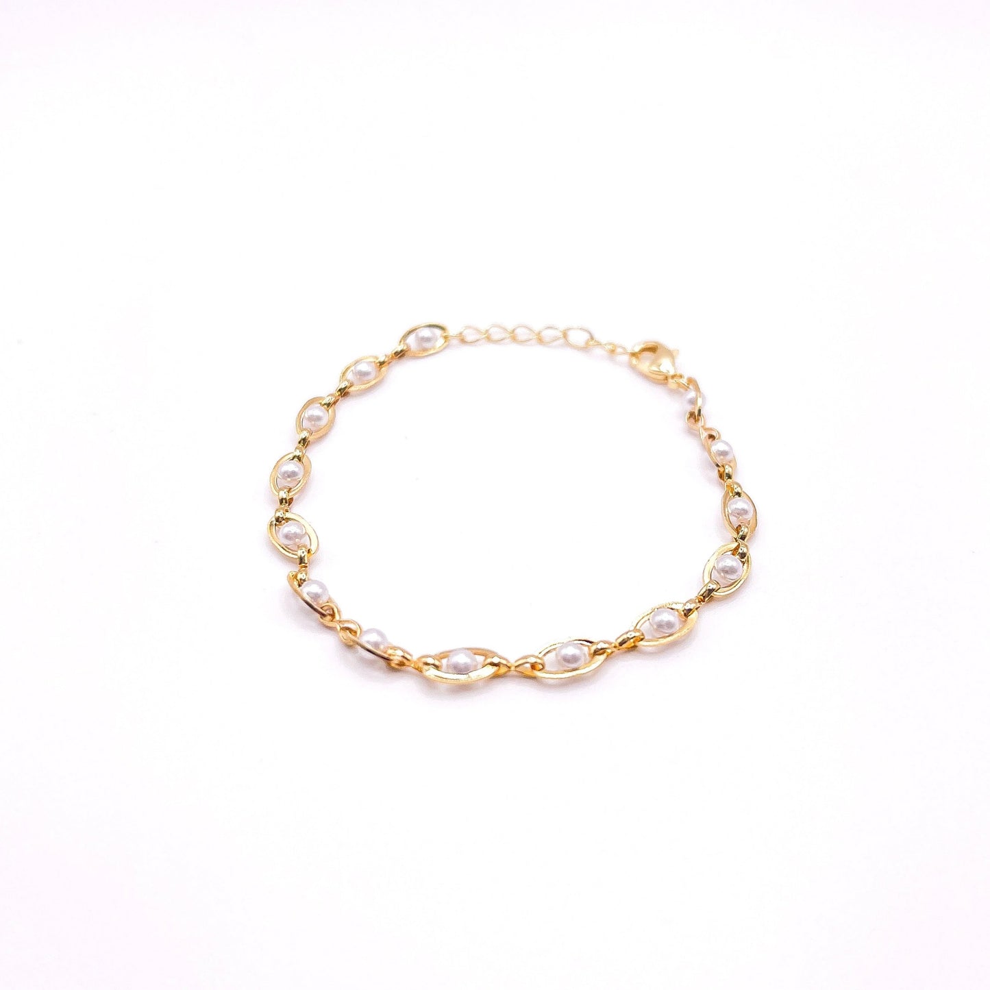 Mini Saturn Pearl Chain Bracelet