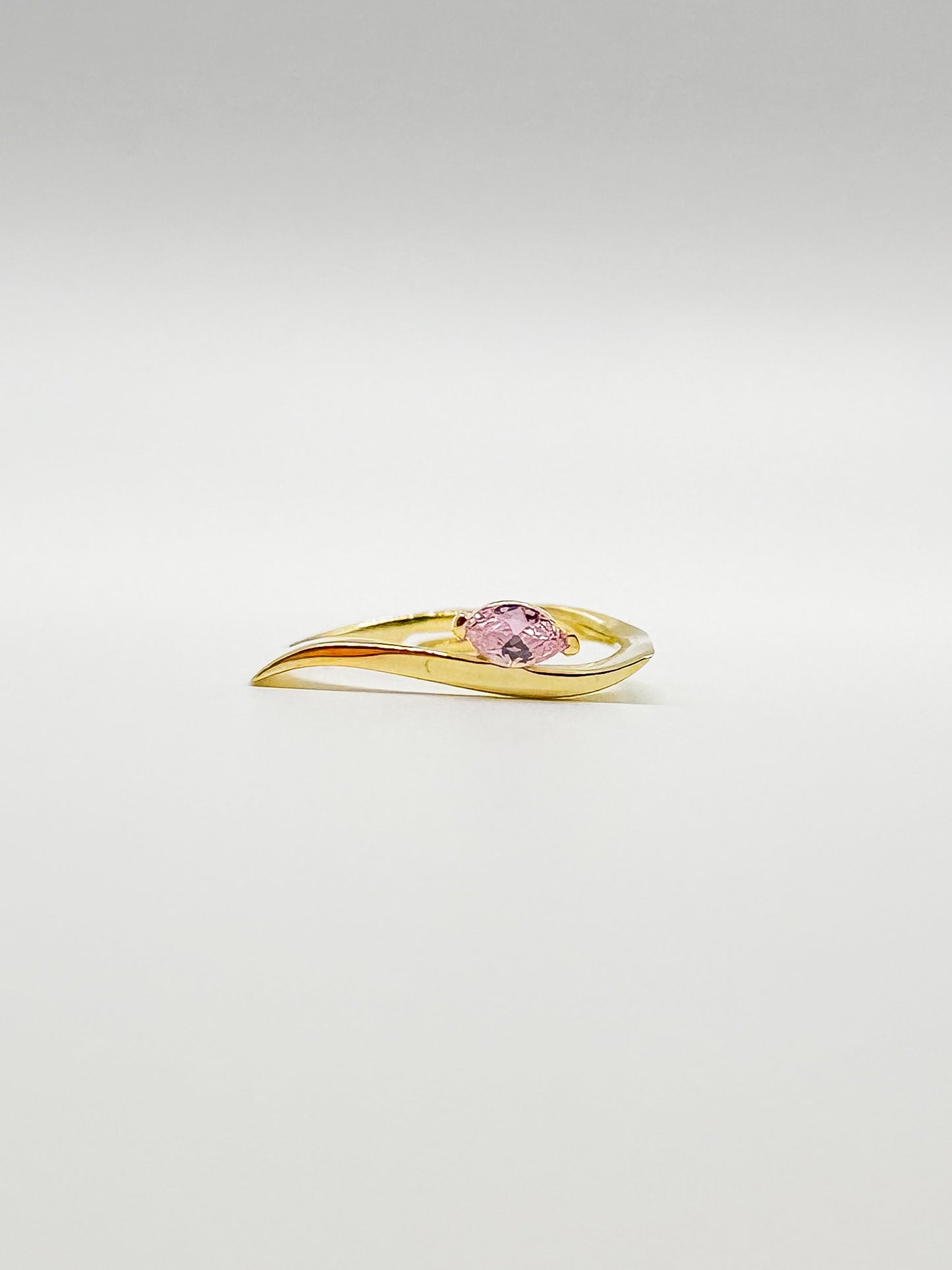 Flowy Shaped with Oval Center Stone Ring